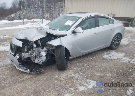 2017 Buick Regal Turbo Sport Touring z USA, uszkodzony, nr VIN 2G4GL5EX8H9127584
